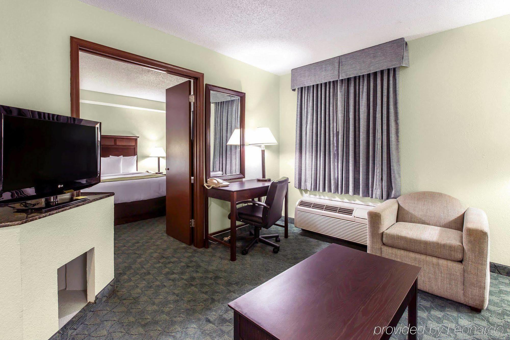 Comfort Inn & Suites - Near Robins Air Force Base Main Gate Warner Robins Zewnętrze zdjęcie
